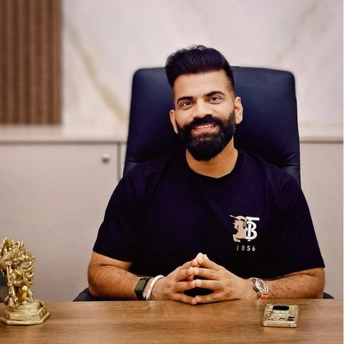 richest influencers